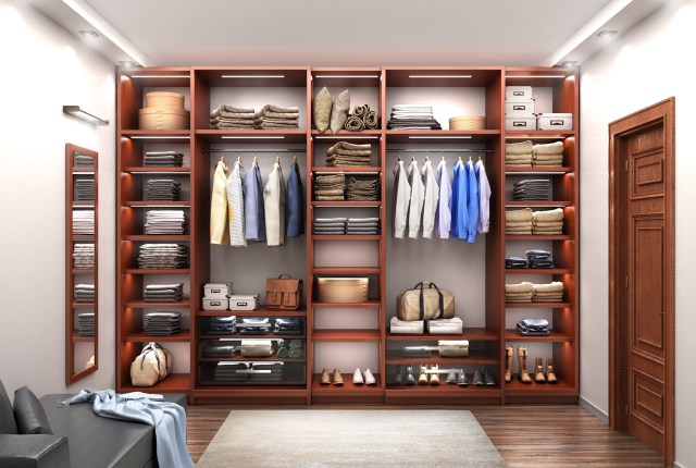 From Chaos to Order: Smart Strategies for Organizing Your Closet